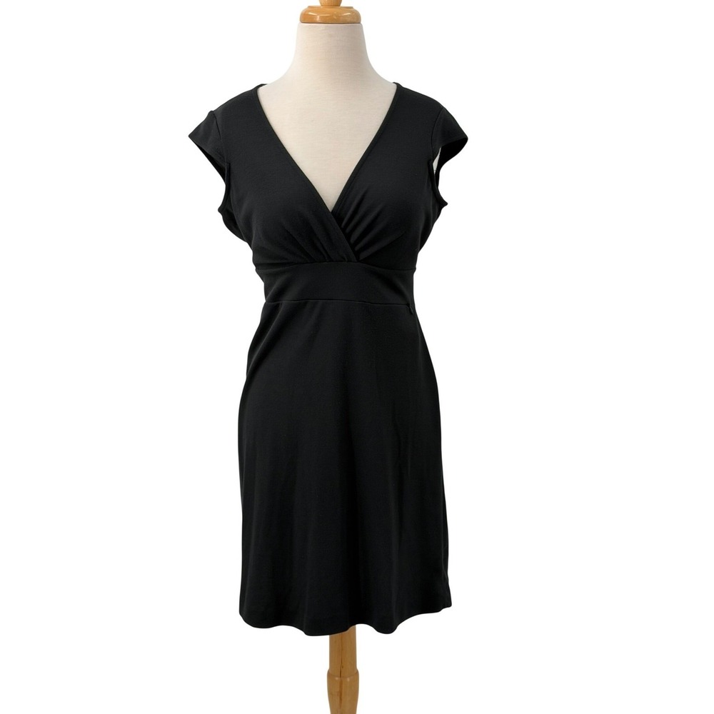 REI Women's Black Cap Sleeve V-Neck Empire Waist Stretch‎ Travel Dress Size S